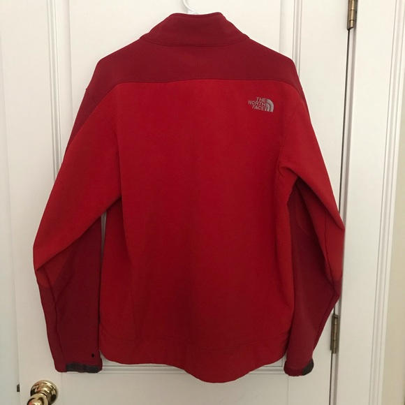 Men’s Red The North Face Shell Jacket - Picture 3 of 7
